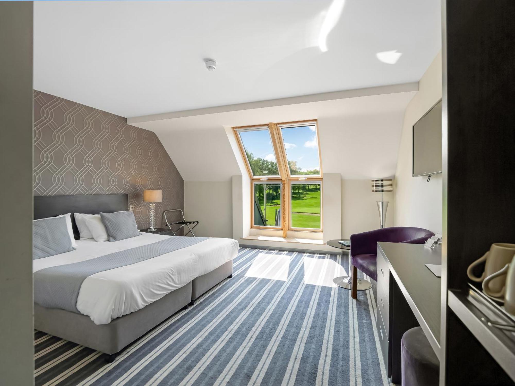 Wharton Park Golf & Country Club Bed & Breakfast บิวด์ลีย์ ภายนอก รูปภาพ