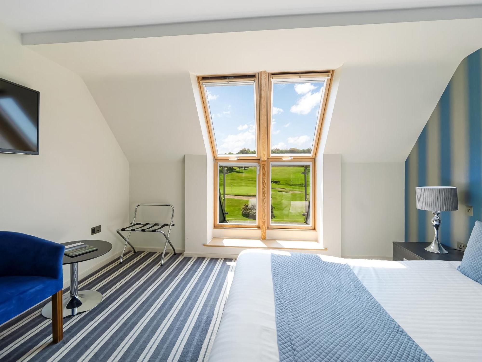 Wharton Park Golf & Country Club Bed & Breakfast บิวด์ลีย์ ภายนอก รูปภาพ
