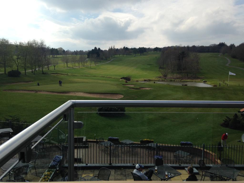 Wharton Park Golf & Country Club Bed & Breakfast บิวด์ลีย์ ภายนอก รูปภาพ